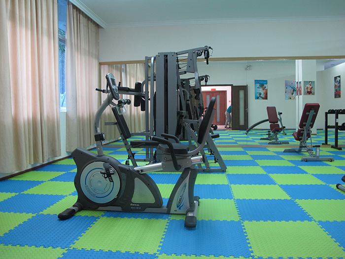 室内健身器材,单位健身器材,健身器材十大品牌-广西快盈VIII体育健身器材有限公司