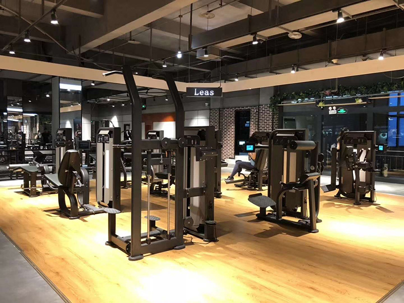 快盈VIII智能健身器材